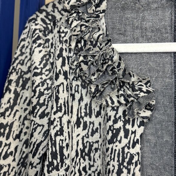 Danny & Nicole Black White Ruffle Trim Cropped Jacket 6 Petite - Picture 3 of 6